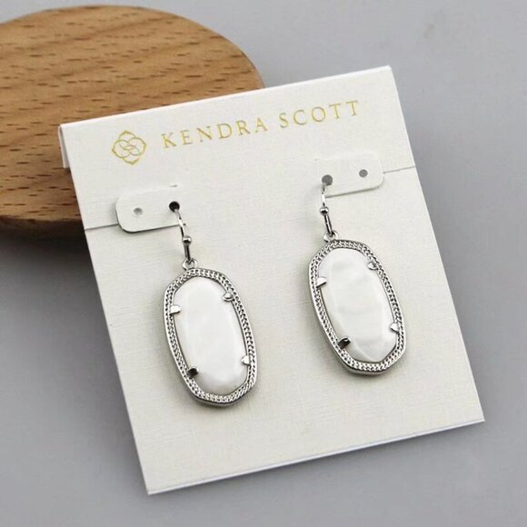 Kendra Scott Stud Earrings - Picture 3 of 3
